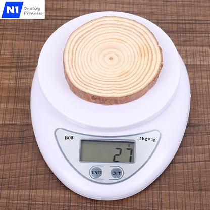 Digital Kitchen Scale, Multifunction Food Scale, Diet Food Compact Kitchen Scale Measures in Grams and Ounces 5KG / 11 LB